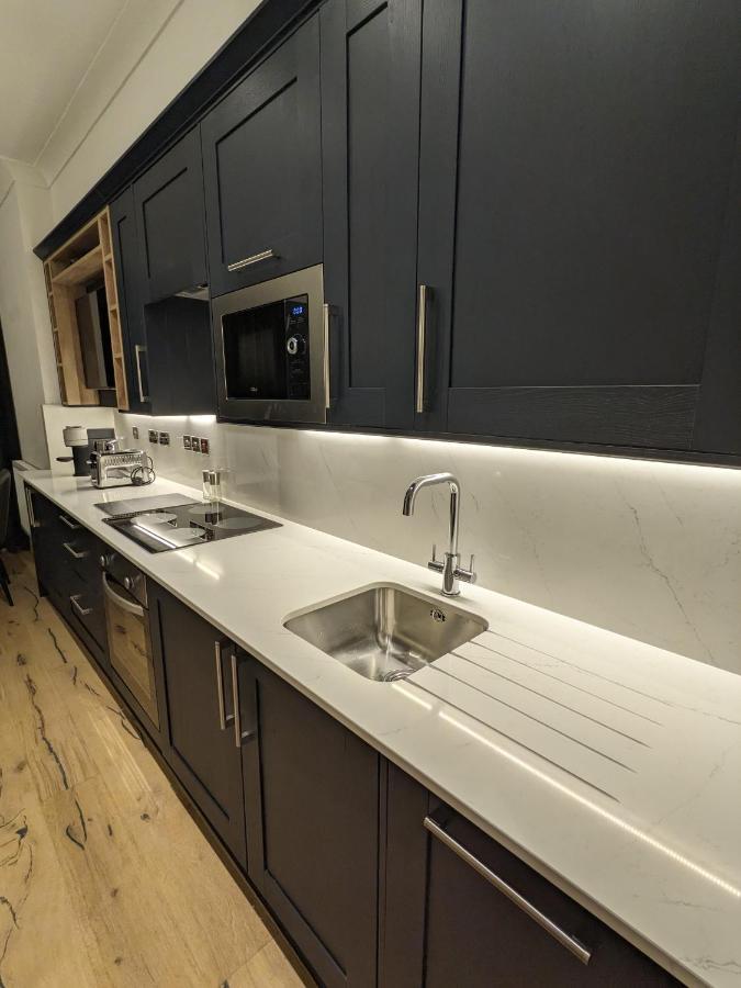Modern Aptmt, 2 Stops To Central London, Smart Lock, Netflix Ealing Exterior photo