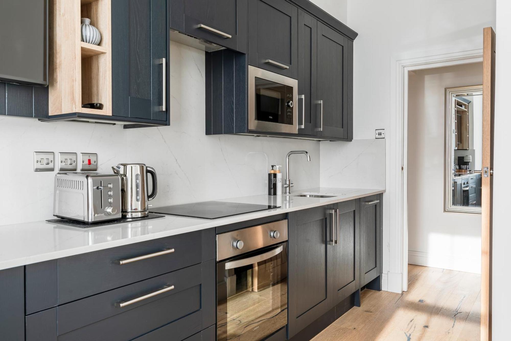 Modern Aptmt, 2 Stops To Central London, Smart Lock, Netflix Ealing Exterior photo